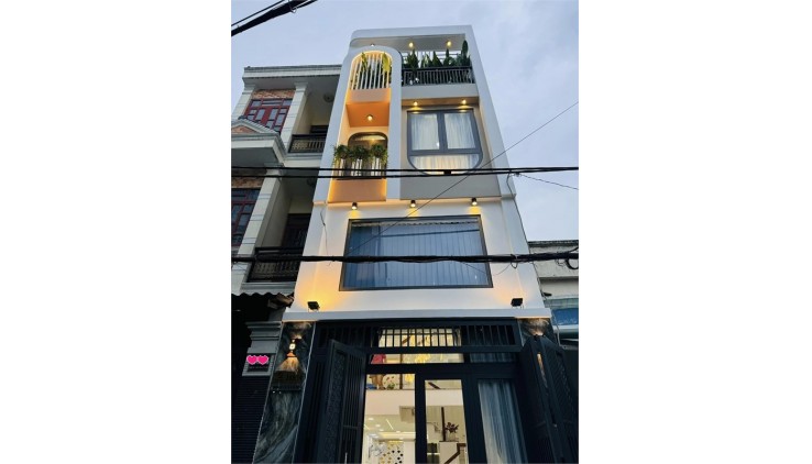 Nhà 4 Tầng full Nội thất, Phòng Xông hơi, DT 4.1x12m, Phạm Văn Chiêu, Gò Vấp.