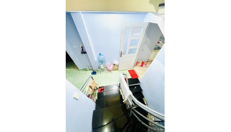 Lý Thường kiệt - Views Quận 10 - HXH Thông - 68m2 - 3 tầng BTCT