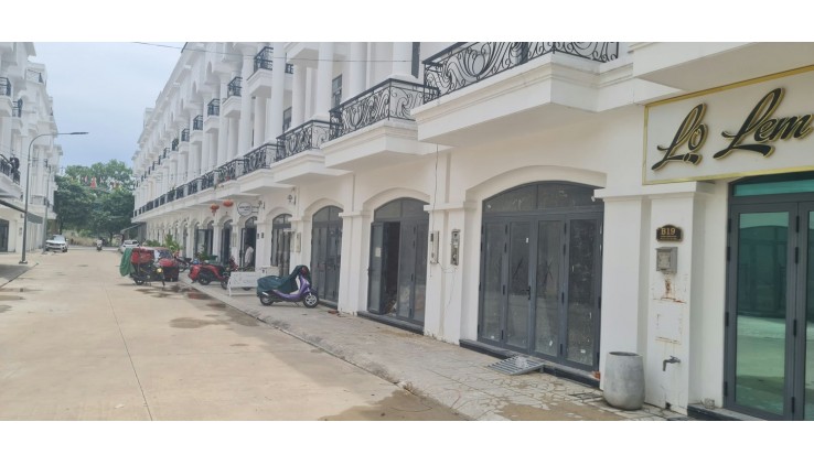 Bán Nhà Chính Chủ Gần KCN Tây Ninh – Tiện Ích Đầy Đủ, Dọn Vào Ở Ngay!