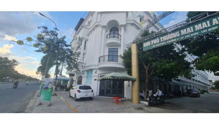 Cơ Hội Sở Hữu Nhà Phố 3 Tầng Gần Vincom Tây Ninh, Giá Chỉ Từ 4.5 Tỷ!