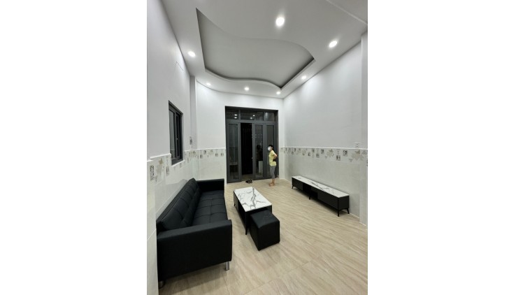 [Quận 10] CMT8 - DT 44M2 - HẺM NHỰA 6M XE HƠI QUAY ĐẦU - NHÀ MỚI - CĂN GÓC - 3 TẦNG MỚI - 4PN - KINH DOANH - THẲNG 1 TRỤC TỚI NHÀ