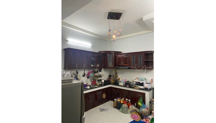 HẺM XE HƠI, DƯƠNG BÁ TRẠC, PHƯỜNG 1, QUẬN 8, DT 68 M2 4X17 CHỈ NHỈNH 6.8 TỶ