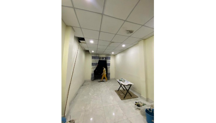 CỰC HIẾM !!! NHÀ 2 MT HẺM XE TẢI NÉ NHAU, 4 TẦNG BTCT , NỞ HẬU SỔ HOÀN CÔNG ĐỦ,TẶNG FULL NỘI THẤT , NHỈNH 9 TỶ ,