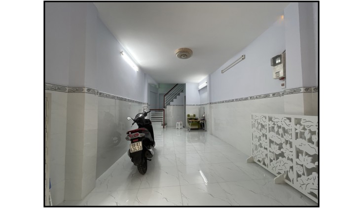 Sở hữu rẻ nhà đẹp 4 x 9m Bùi Thị Xuân trung tâm Quận 1 Thành Phố Sài Gòn.