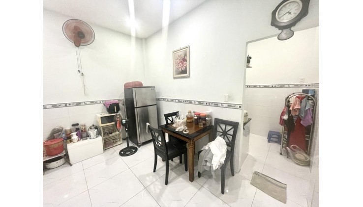 Nhà 2 Tầng Hẻm Xe Tải 50M2 Đẹp Giá Rẻ Bất Ngờ Tân Thới Hiệp Quận 12