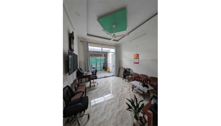 Gấp bán! Nhà riêng 4x17m, 3 Tầng, Hẻm 6m Đường Số 8, Phường 11, Gò Vấp, chỉ 6.9 tỷ