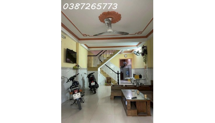 Bán nhà HXH Nguyễn Văn Quá, phường DHT, Quận 12, DT 56m2 (4 x 15) x 2 tầng, Chỉ 3 tỷ TL