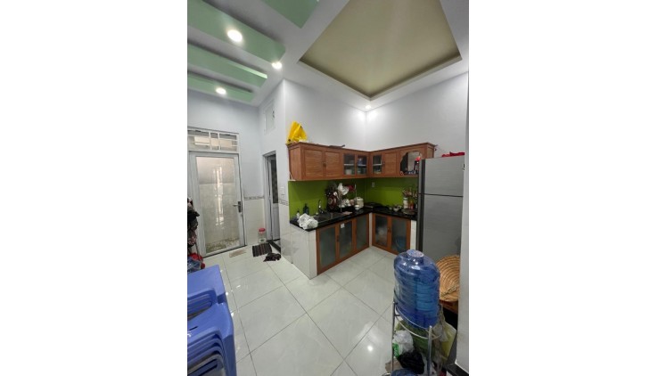 Bán nhà Nguyễn Văn Quá, Đông Hưng Thuận, Quân 12,  54m2 (4 x 13) x 2 tầng, Chỉ 4.08 tỷ TL