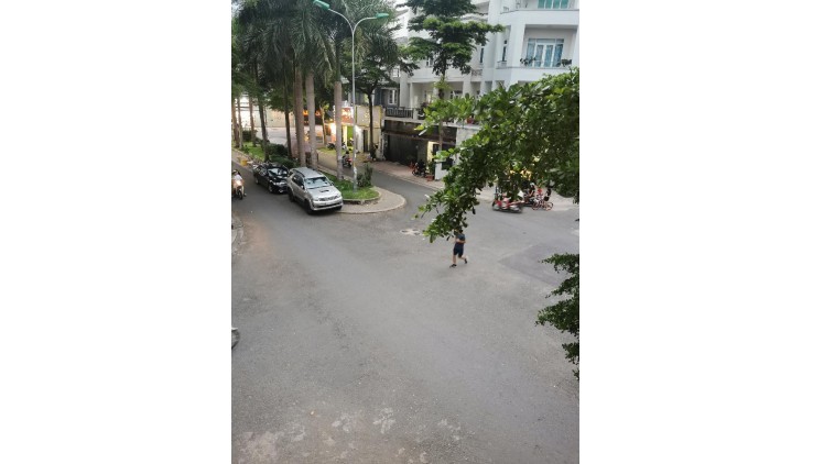 TÒA NHÀ AN PHÒNG 5 TẰNG, 230M2, 2 MẶT TIỀN, KHU ĐẲNG CẤP HIỆP THÀNH CITY, QUẬN 12