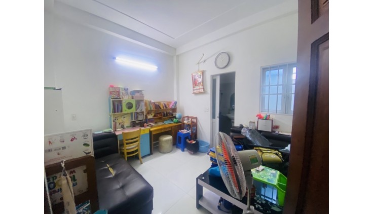 Chính chủ gửi bán Nhà đẹp hẻm xe hơi - nhà  4 tầng Tân Quý - Tân Phú - 50.1M2