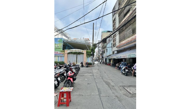 CHỦ NGỘP BANK 3 TỶ , CẦN BÁN GẤP NHÀ MẶT TIỀN ĐƯỜNG 3/2  10M KINH DOANH NGÀY ĐÊM - VỊ TRÍ ĐỈNH - CÓ DÒNG TIỀN - GẦN 50M2 - 2 TẦNG