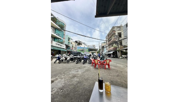 CHỦ NGỘP BANK 3 TỶ , CẦN BÁN GẤP NHÀ MẶT TIỀN ĐƯỜNG 3/2  10M KINH DOANH NGÀY ĐÊM - VỊ TRÍ ĐỈNH - CÓ DÒNG TIỀN - GẦN 50M2 - 2 TẦNG