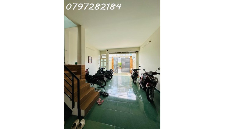 BÁN NHÀ HẺM 8M ,DT 180M2 NGAY VÒNG XOAY PHÚ HỮU, NGUYỄN DUY TRINH ,Q 9