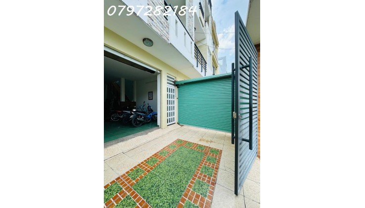 BÁN NHÀ HẺM 8M ,DT 180M2 NGAY VÒNG XOAY PHÚ HỮU, NGUYỄN DUY TRINH ,Q 9