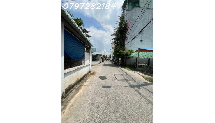 BÁN  GẤP LÔ ĐẤT DIÊN TÍCH  62M2 HẺM XE HƠI,ĐƯỜNG CẦU XÂY 2 ,TÂN PHÚ QUẬN 9