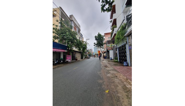 Bán gấp mặt tiền thương mại, nhà cấp bốn, ngang 5m, Phường Tân Chánh Hiệp, ngay sát Nguyễn Ảnh Thủ