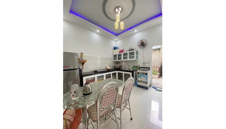 MUA NHANH BÁN NHANH DUY NHẤT 1 CĂN CHỦ NGỘP (KHÔNG THƯƠNG LƯỢNG) NHÀ GẦN BỆNH VIỆN NHI THÀNH PHỐ HUYỆN BÌNH CHÁNH