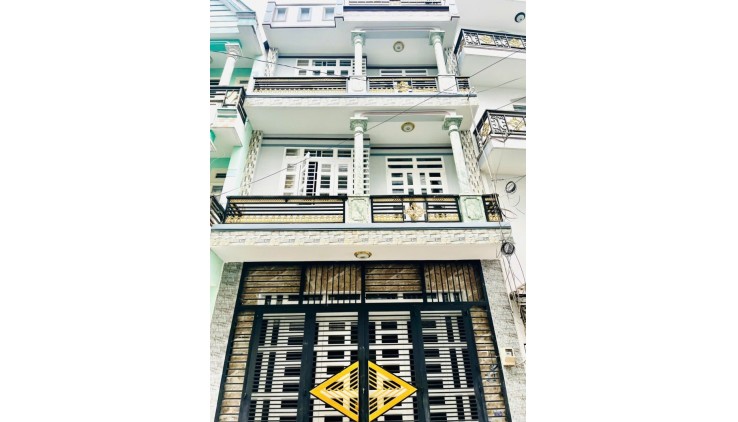 Nhà Thới An 35 Quận 12 3 Tầng Ngang 5m6 Đường 8m Chỉ 4 Tỷ 850.