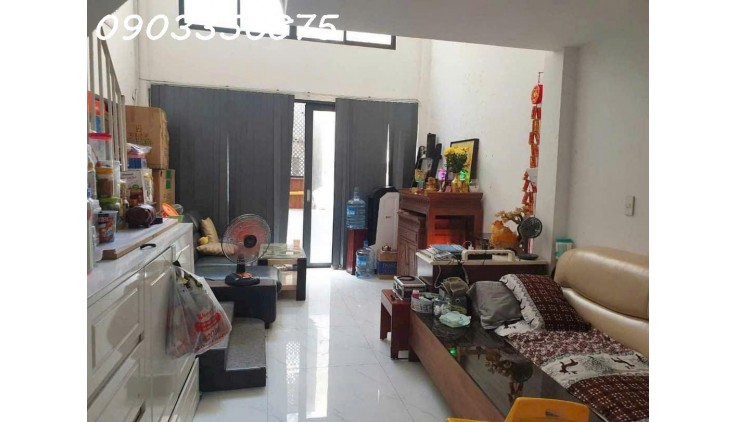 ** QUẬN10-Nhà Bán Gần Mặt Tiền,Đẹp Vào Ở Ngay.Ngang 4X10,5Tầng,Nhỉnh 5Tỷ