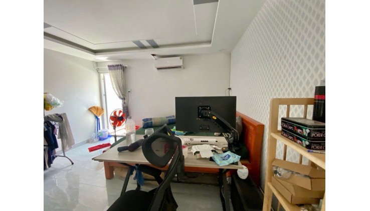 B.án nhà Phạm Văn Chiêu, 4x9m, hẻm thông, giá nhỉnh 2 tỷ