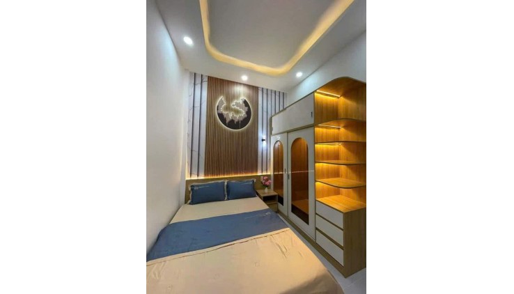 Bán nhà HẺM XE HƠI, 4.5X14M, ngay NGUYỄN VĂN KHỐI, giá nhỉnh 4 tỷ