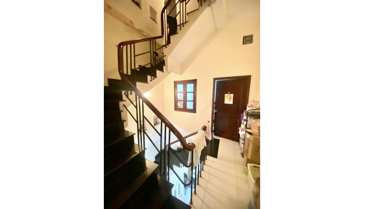 Bán nhà Hẻm 8m Nguyễn Văn Đậu - Lê Quang Định, 8.4x22m, 4 Tầng - 16PN, 22 tỷ