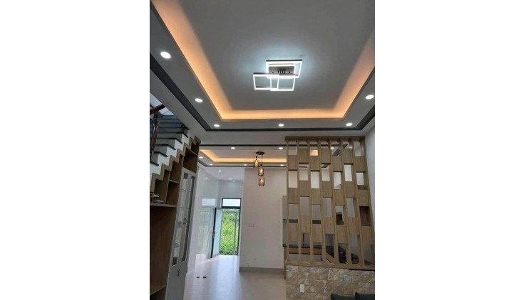 ANH CHỊ NÀO CÓ NHU CẦU MUA NHÀ Ở RẺ, ĐẸP GẦN TRUNG TÂM TP. HCM CÓ NGAY NHÀ 1 TRỆT 1 LẦU Ở HOẶC ĐẦU TƯ SINH LỜI CAO