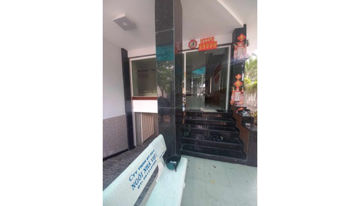 Cho thuê nhà góc 7x20, Khu 6b intresco, đường 16m, ngay trường BVIS, liên hệ 0934933978