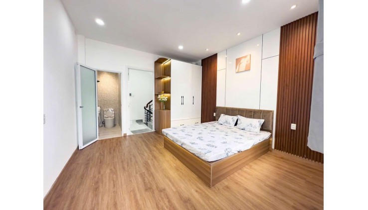 Bán Nhà Đào Duy Anh Phường 9 Quận Phú Nhuận.