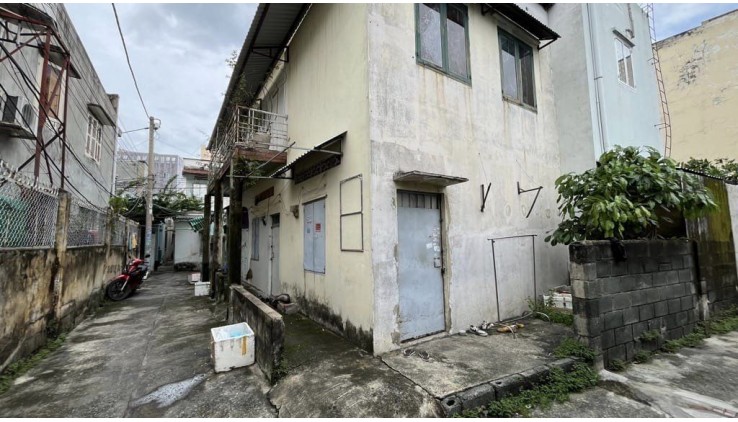 BÁN ĐẤT TẶNG KÈM NHÀ LINH TRUNG. 88M. LÔ GÓC 2 MẶT THOÁNG. GIÁ 6.8 TỶ. BỚT LỘC