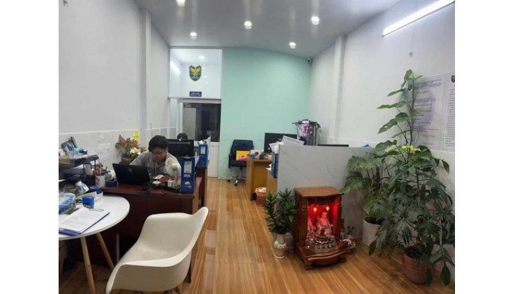 Bán Nhà Trần Quang Diệu Quận 3 Phường 14.