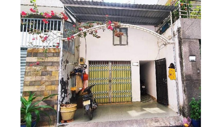 NGAY CHỢ SƠN KỲ - HẺM XE HƠI - SẴN DÒNG TIỀN- 70M2 GIÁ 5 TỶ NHỈNH XÍU TL