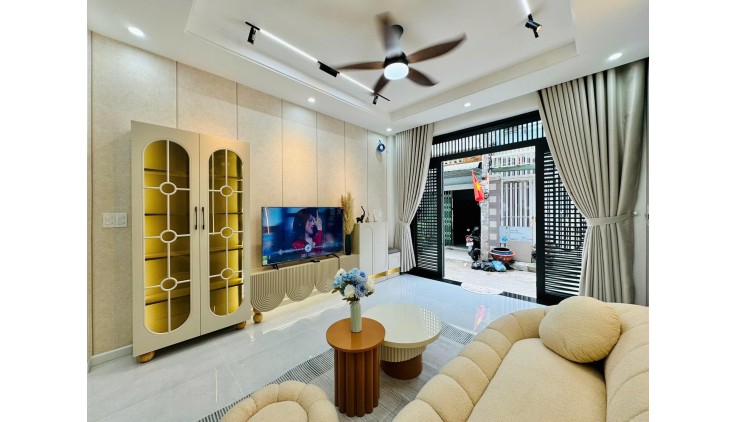 Nhà Khu LÀNG HOA - Thống Nhất DT 37m2- Ngang gần 4M-  Ngay Hẻm Xe Tải- Chỉ 4.38ty