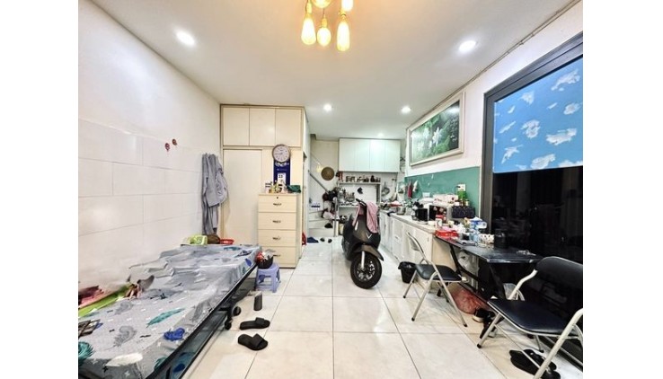 Bán Nhà Lý Chính Thắng Quận 3 Phường 8.