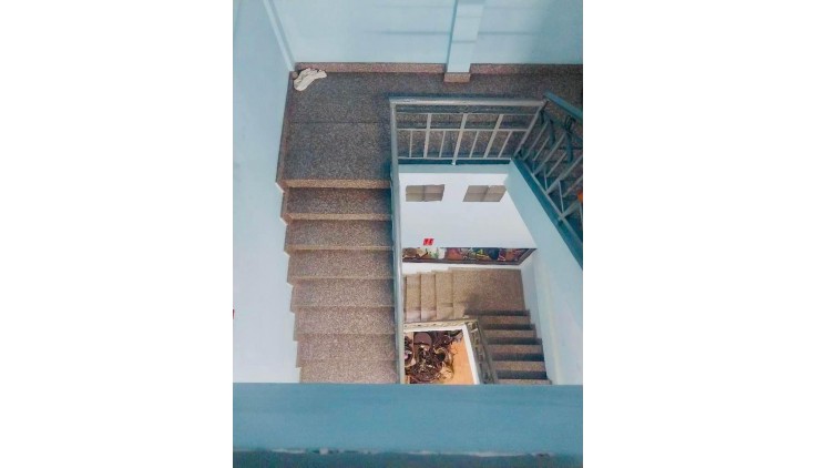 NGAY NGÃ 4 XÃ - GIÁP TÂN PHÚ, Q11, Q6 - HXH SÁT MẶT TIỀN - 3 TẦNG - 92M NGANG 5 NỞ HẬU NHỈNH 5 TỶ