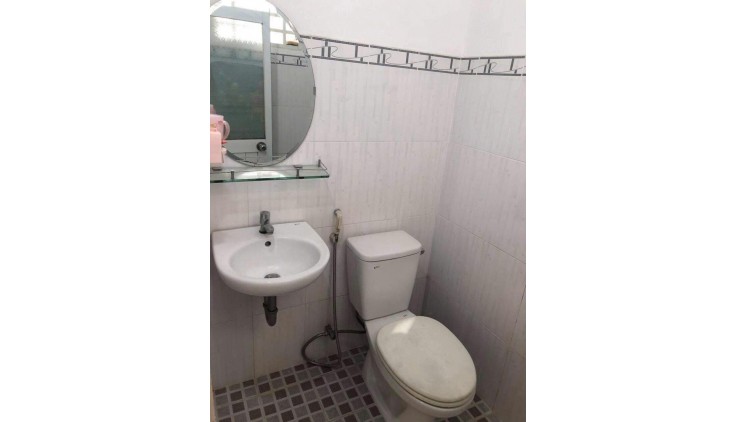 Nhà Đẹp Ngay Trung Tâm - 658/ CMT8,Phường.11.Q,3 - 16 tỷ TL
