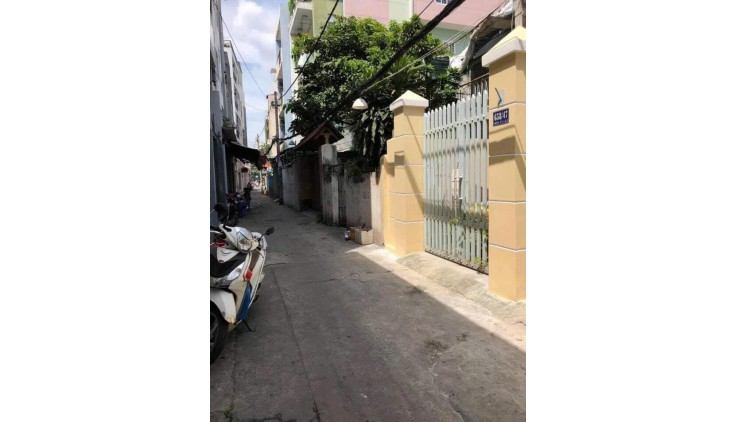 Nhà Đẹp Ngay Trung Tâm - 658/ CMT8,Phường.11.Q,3 - 16 tỷ TL