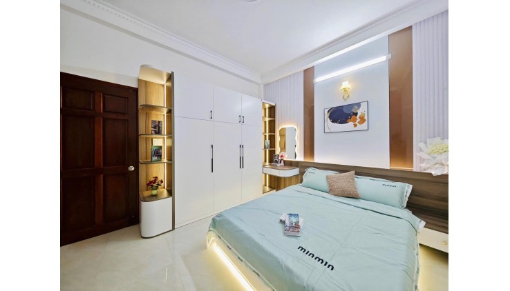 Nhà Hiệp Thành 13 Quận 12 4 Tầng Ngang 5m Nở Hậu Chỉ 4 Tỷ 850.