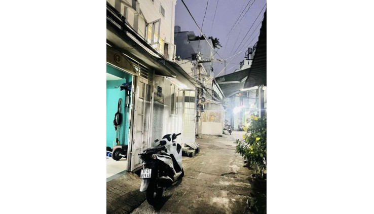 Bán Nhà Cách Mạng Tháng 8 Phường 13 Quận 10.