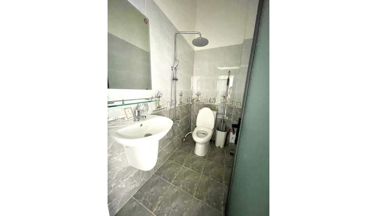 Bán nhà xinh Nguyễn Văn Nghi, Gò Vấp, Gần 50m2 , chỉ có 3.X TỶ