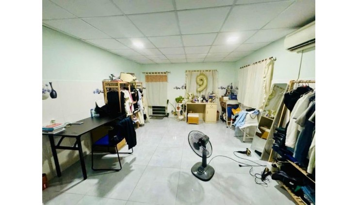 NGAY GẦN AEON TÂN PHÚ - SẴN DÒNG TIỀN - MẶT TIỀN KINH DOANH LÔ GÓC - 61M 4 TẦNG NHỈNH 6 TỶ