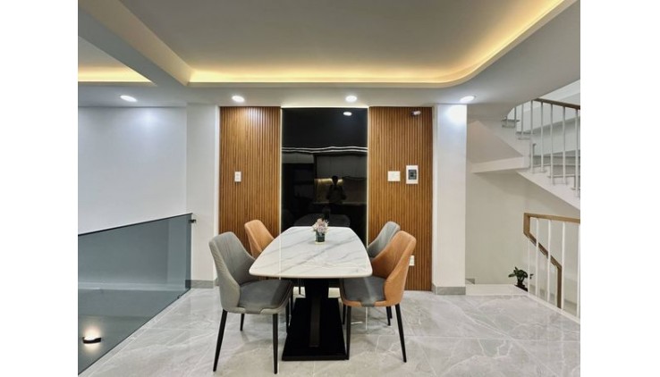 Hẻm ôtô Xô Viết Nghệ Tĩnh Quận Bình Thạnh Phường 21.
