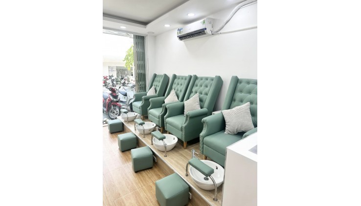 Cần sang lại chi nhánh 2 quận 7 ngay chợ Tân Mỹ, kế Bên Phú Mỹ Hưng