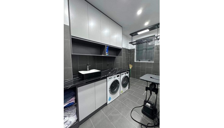 Siêu biệt thự khu Thạnh Mỹ Lợi Q2, Dt: 10x20 (198m2) 5 tầng chỉ 19 tỷ