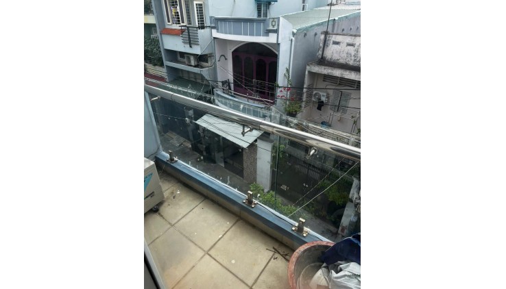Bán nhà  536/ ÂU Cơ  Tân Bình - 74m2- 9,7 tỷ còn TL