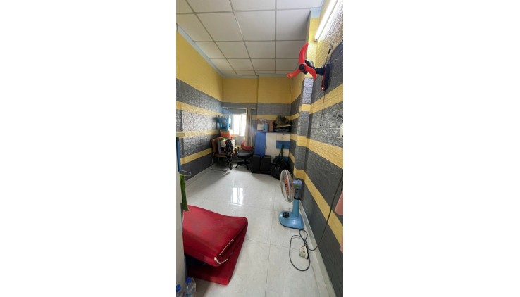 CHDV QUANG TRUNG, NGUYỄN VĂN KHỐI, GÒ VẤP, HẺM Ô TÔ THÔNG, 61M2 3 TẦNG BTCT MỚI ĐẸP 6PN. 5.9 TỶ.