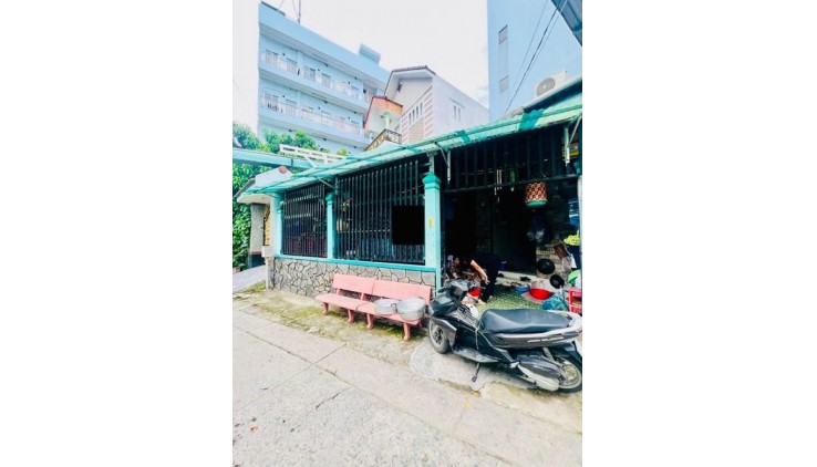 GẤP BÁN -NHÀ C4 - HẺM 6M THÔNG LÊ VĂN QUỚI - GÒ XOÀI - 143M(5.1X28) GIÁ 5.X TỶ
