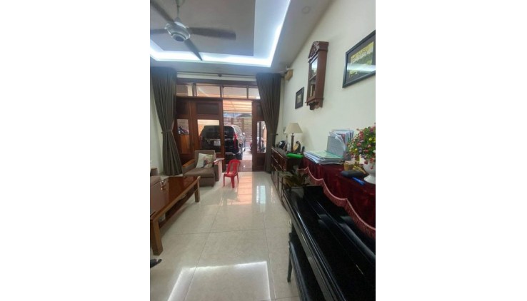 Hẻm Ôtô Ngủ Trong Nhà Đào Duy Anh Quận Phú Nhuận Phường 9.
