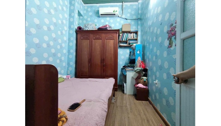 Nhà Đinh Bộ Lĩnh ,P.26 gần Ngã tư HX, HXH , 63m2 , 4.5x15m, HC chuẩn
