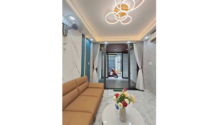 Bán Nhà  Huỳnh Văn Nghệ Quận Tân Bình Phường 15.